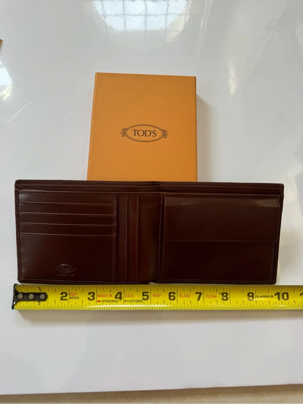 NEW Tod's Leather Bifold Wallet with Coin Pocket Dark Brown XAM0F07 NEVER USED